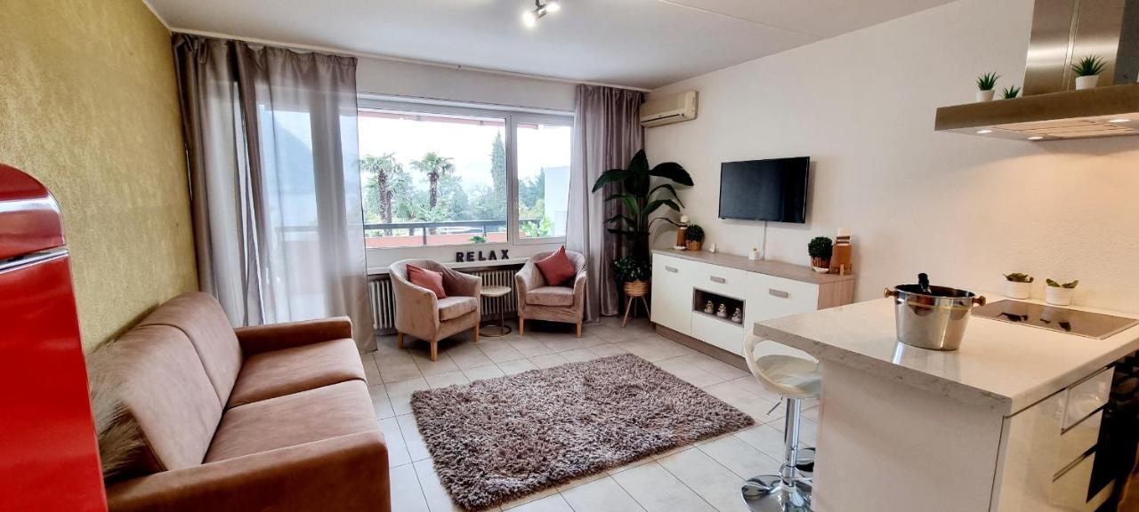 Relax-Lugano Lake Bissone Εξωτερικό φωτογραφία